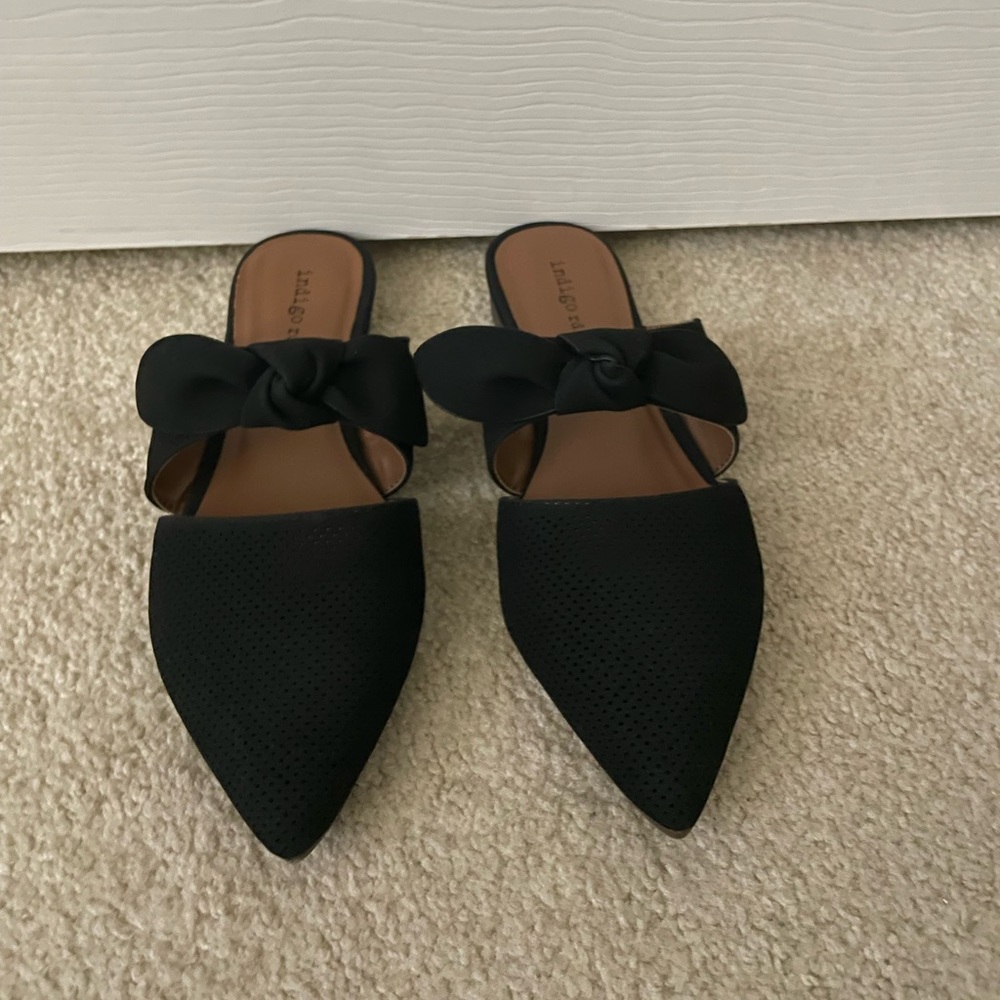 Cute Black Mules with bow
